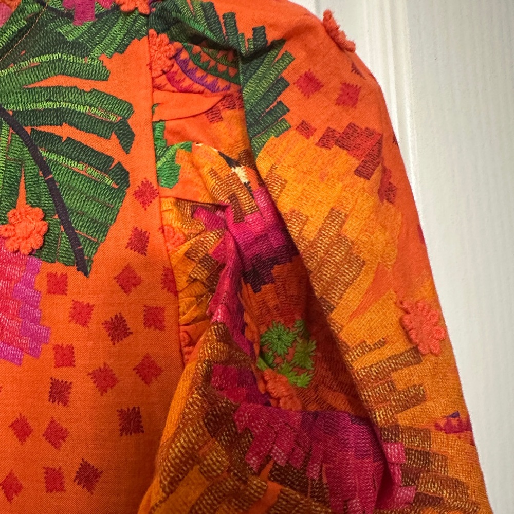 FARM Rio Women's Blouse in Orange Blooming Garden Size: XS - Picture 9 of 13